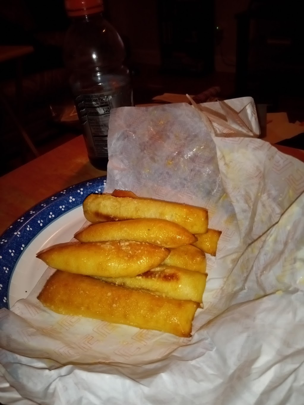 Little Caesars Pizza | meal delivery | 17001 E US Hwy 24, Independence, MO 64056, USA | 8168866979 OR +1 816-886-6979