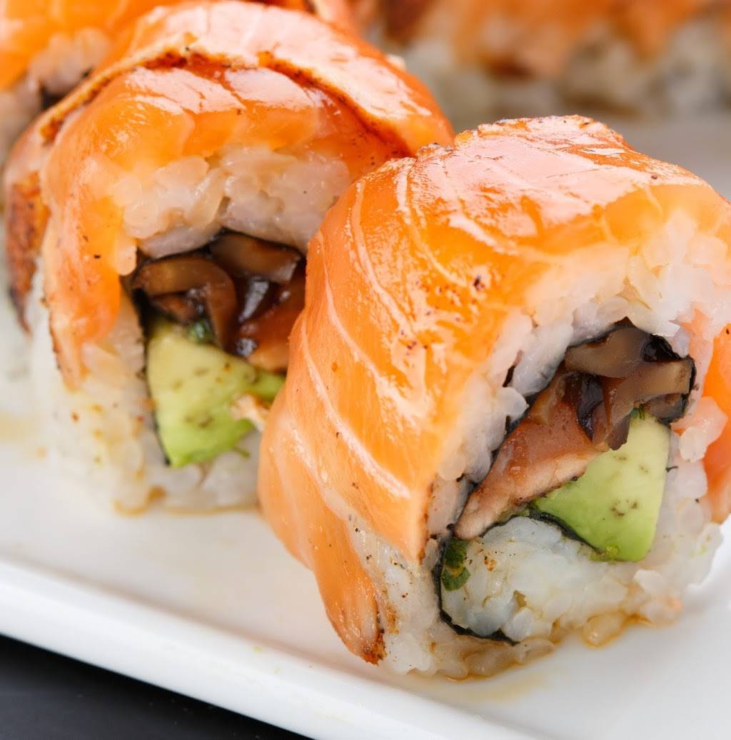 Sushi K Bar | meal takeaway | 4120 16th Ave, Brooklyn, NY 11204, USA | 7188715227 OR +1 718-871-5227