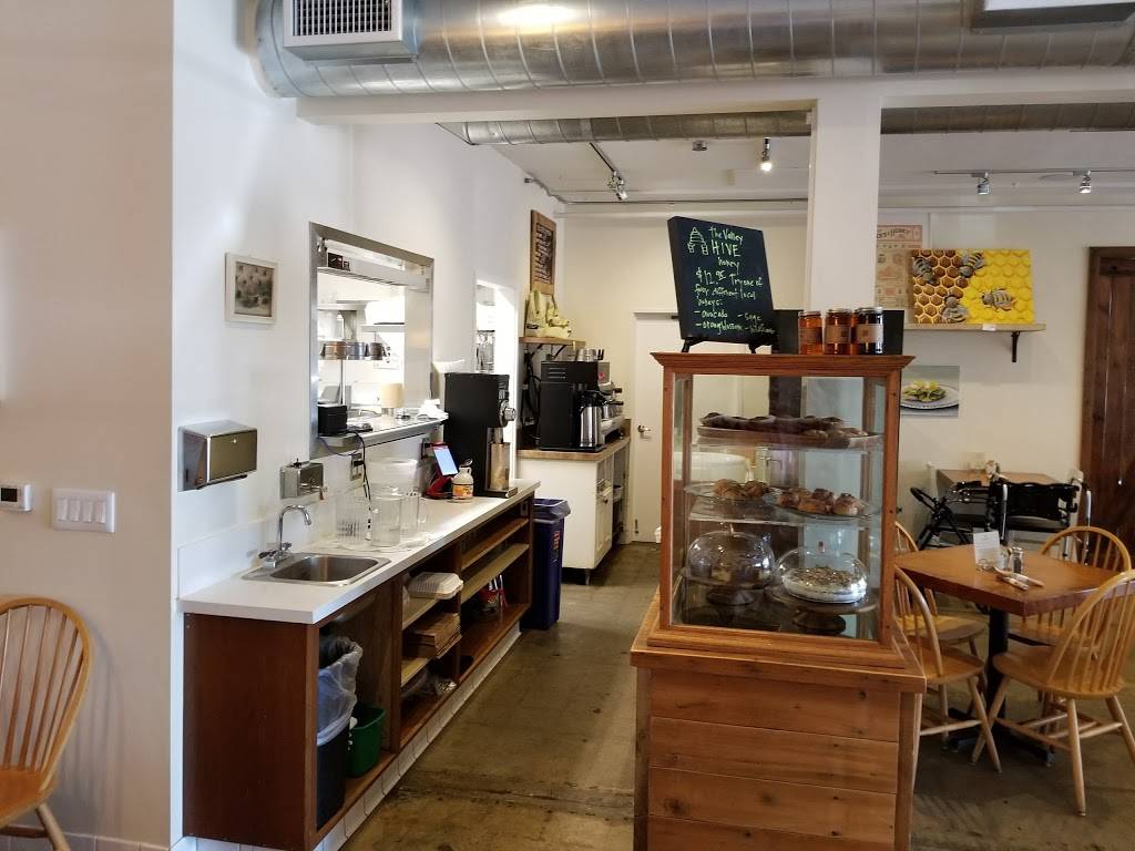 Humble Bee Cafe | cafe | 17321 Saticoy St, Northridge, CA 91325, USA | 8185146507 OR +1 818-514-6507