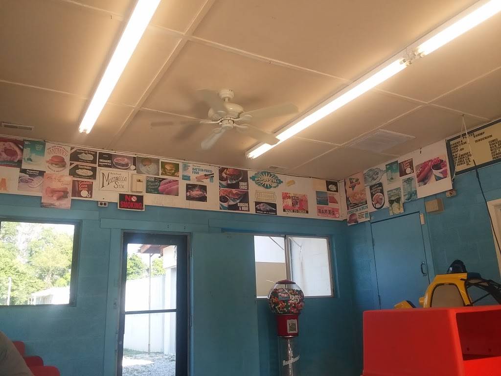 Browns Dairy Bar | restaurant | 27210 TN-108, Gruetli-Laager, TN 37339, USA | 9317795168 OR +1 931-779-5168