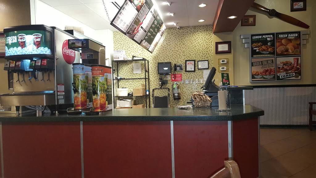 Wingstop | restaurant | 4704 Veterans Memorial Blvd #103, Metairie, LA 70006, USA | 5048850022 OR +1 504-885-0022