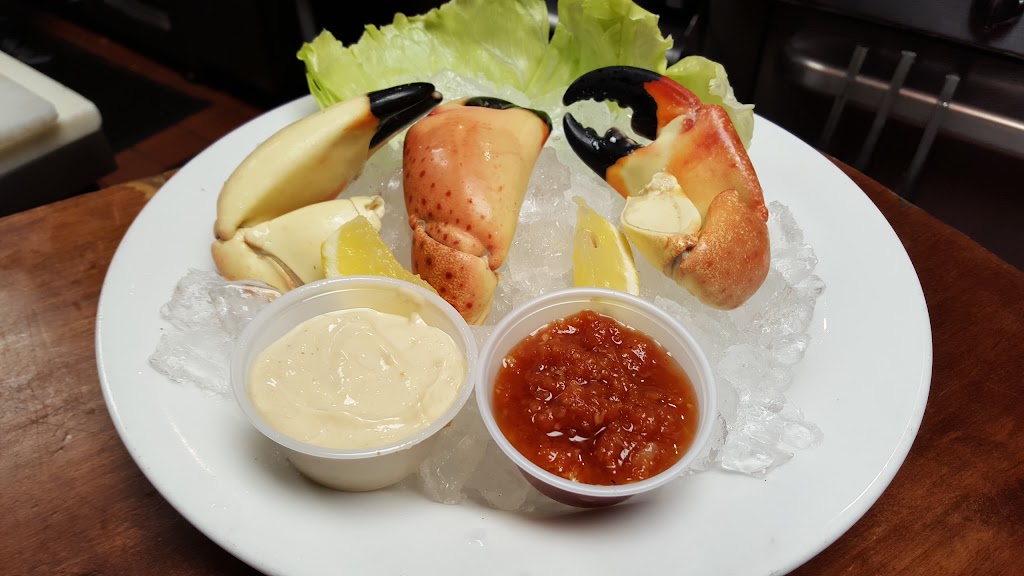 Randall Manor Tavern | restaurant | 735 Castleton Ave, Staten Island, NY 10310, USA | 3478552724 OR +1 347-855-2724