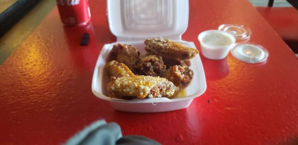 Ks Buffalo Wings | restaurant | 828 Broad St, Augusta, GA 30901, USA | 7068695151 OR +1 706-869-5151