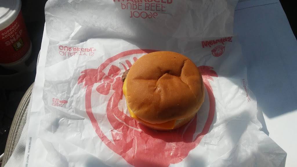 Wendys | restaurant | 605 N Main St, Crossville, TN 38555, USA | 9314844017 OR +1 931-484-4017