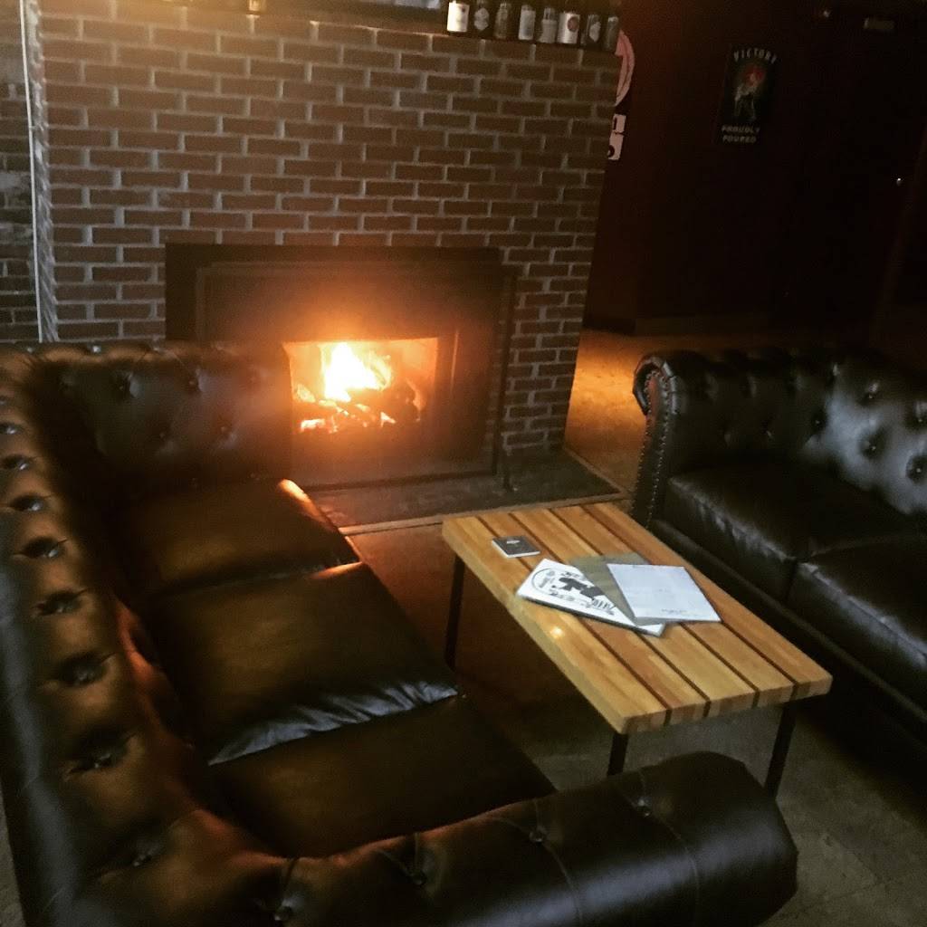 Novare Res Bier Cafe | restaurant | 4 Canal Plaza #1, Portland, ME 04101, USA | 2077612437 OR +1 207-761-2437