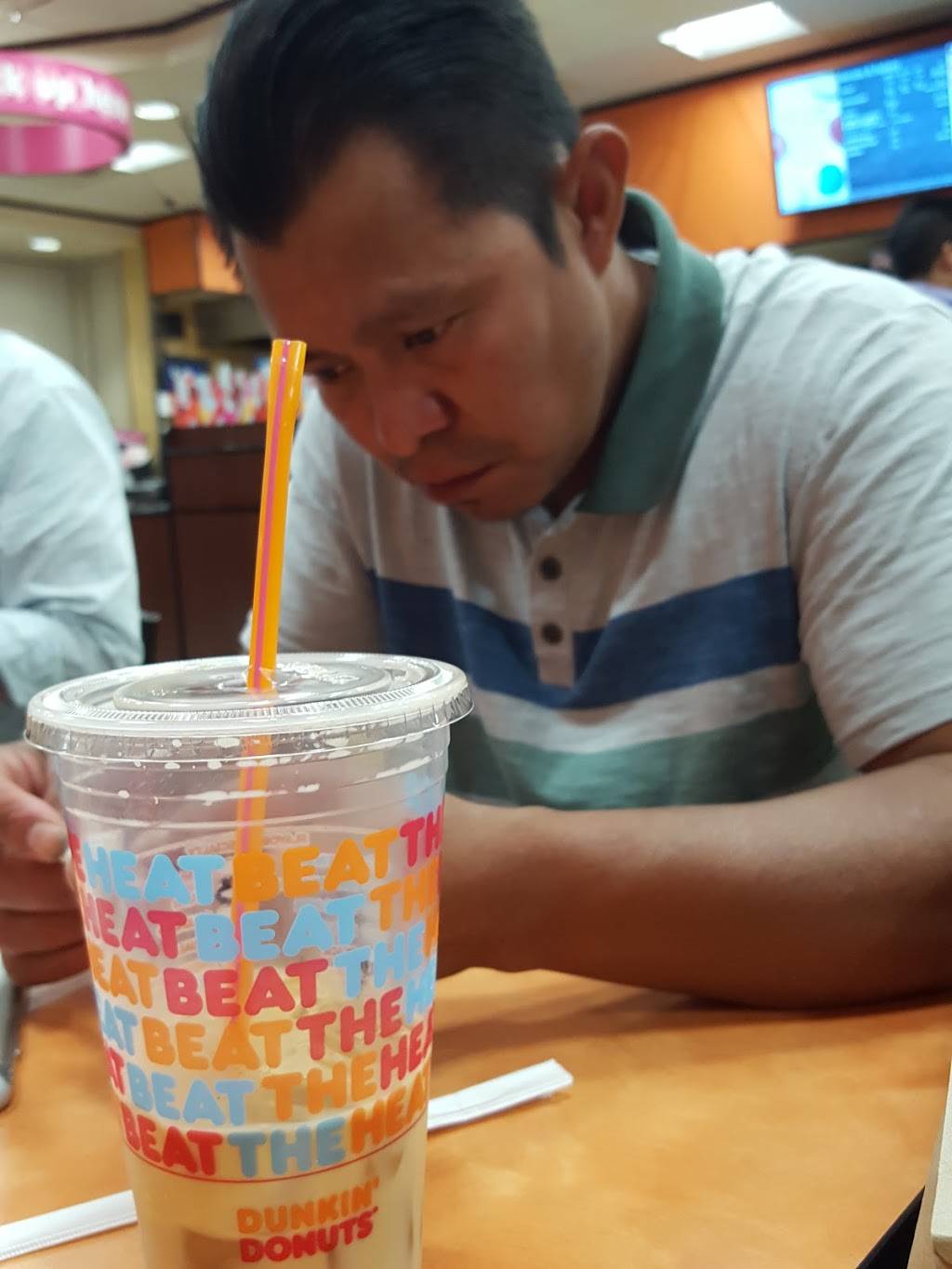 Dunkin | bakery | 900 Cranston St, Cranston, RI 02920, USA | 4019449844 OR +1 401-944-9844