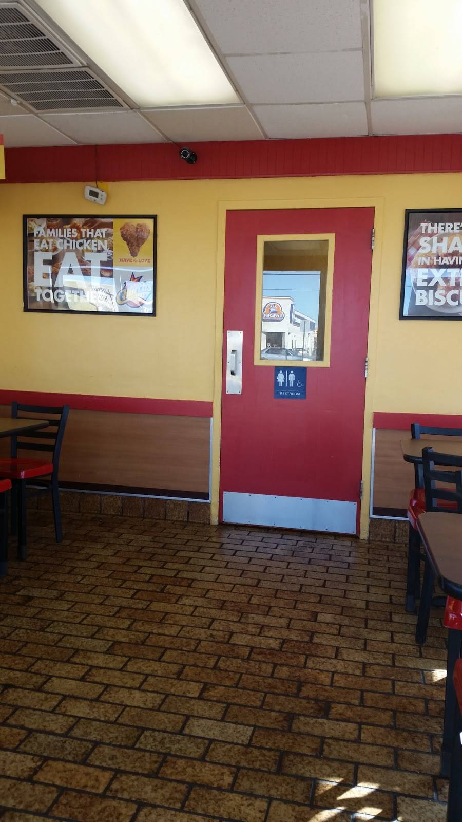 Churchs Chicken | restaurant | 4375 Refugee Rd, Columbus, OH 43232, USA | 6148662155 OR +1 614-866-2155