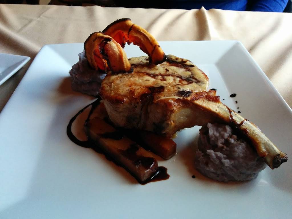 Mombo | restaurant | 66 Marcy St, Portsmouth, NH 03802, USA | 6034332340 OR +1 603-433-2340