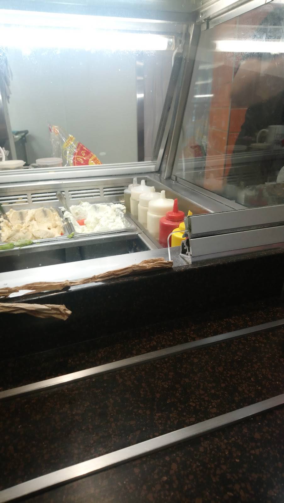 Grillades Torino | restaurant | 100 Bayshore Dr, Nepean, ON K2B 8C1, Canada | 6136808852 OR +1 613-680-8852