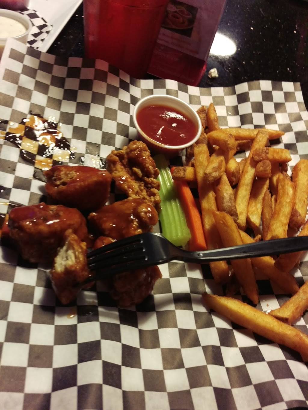 Krazy Wings Philly | restaurant | 7016 Atlantic Ave, Bell, CA 90201, USA | 3237736000 OR +1 323-773-6000