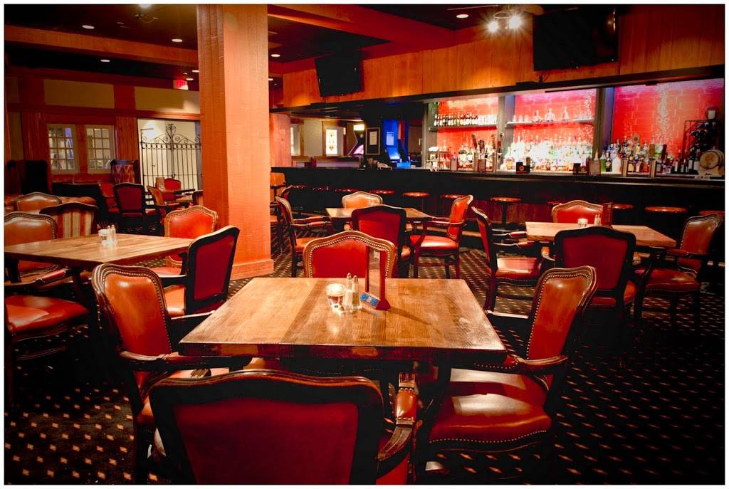 Nicolinos Restaurant & Lounge | restaurant | 2544 Executive Dr, Indianapolis, IN 46241, USA | 3173816146 OR +1 317-381-6146