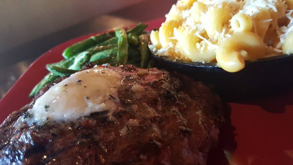 Boots and Bourbon Bar and Grill | restaurant | 14051 W Grand Ave, Surprise, AZ 85374, USA | 6235845957 OR +1 623-584-5957