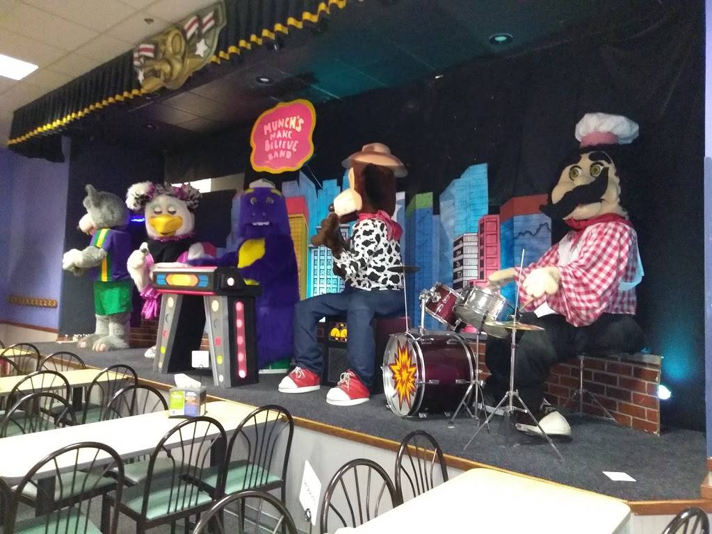 Chuck E. Cheeses | restaurant | 2990 S 108th St, West Allis, WI 53227, USA | 4145463600 OR +1 414-546-3600