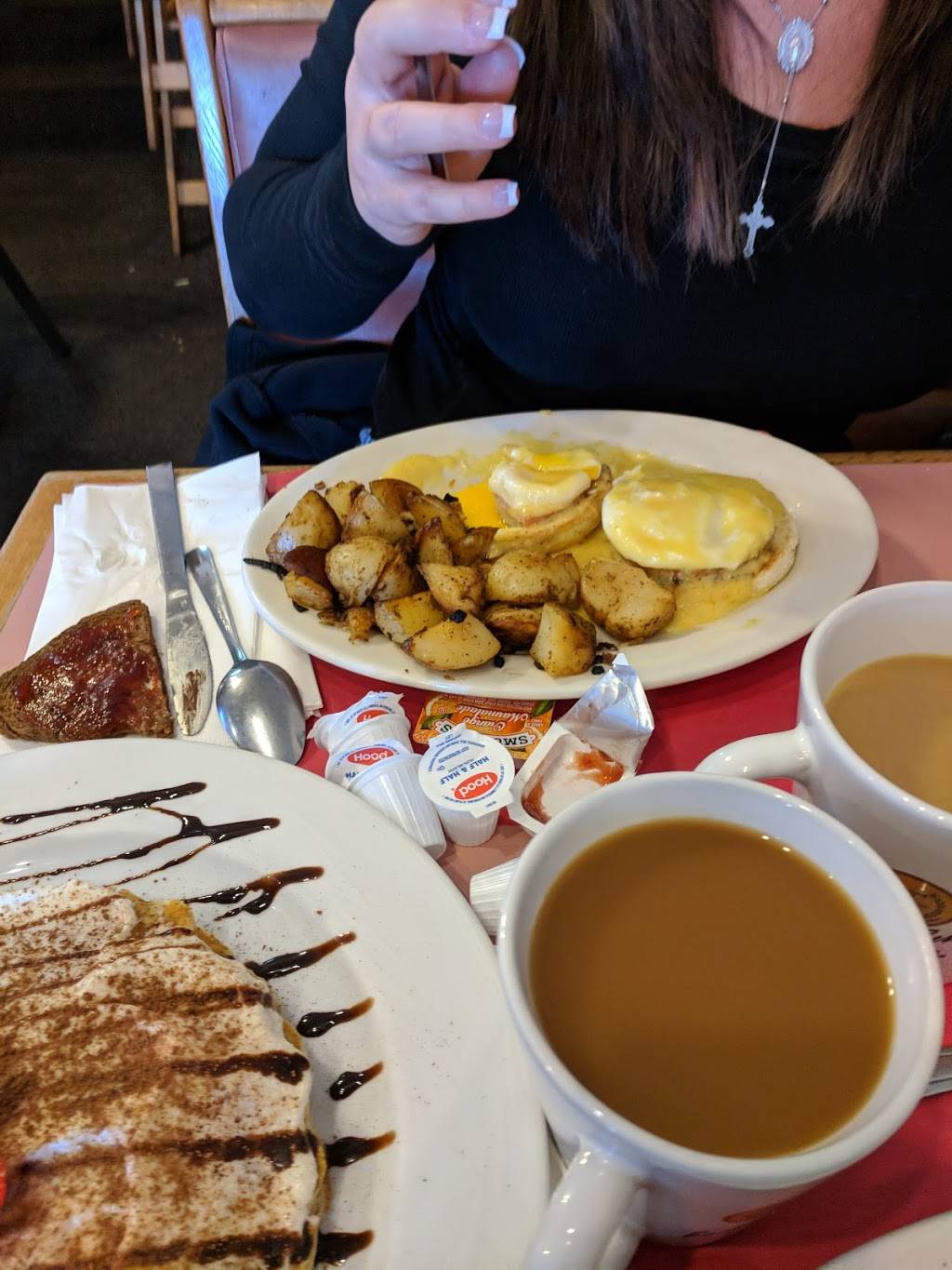 Ashleys Inc | cafe | 916 Washington St, Braintree, MA 02184, USA | 7818488895 OR +1 781-848-8895