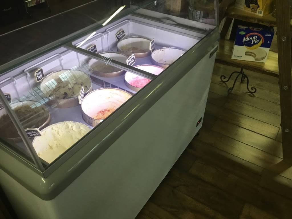 The Store | cafe | 18350 TN-194, Somerville, TN 38068, USA | 9014905511 OR +1 901-490-5511