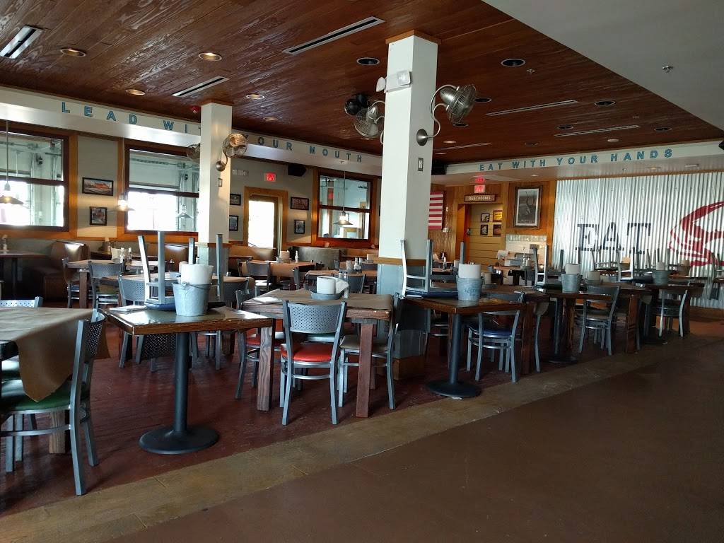 Joes Crab Shack | restaurant | 6002 Greenbelt Rd, Greenbelt, MD 20770, USA | 3013130396 OR +1 301-313-0396