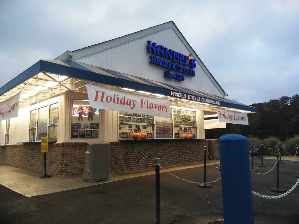 Handels Ice Cream | restaurant | 7086 Hwy 72 W, Huntsville, AL 35806, USA | 2565130080 OR +1 256-513-0080