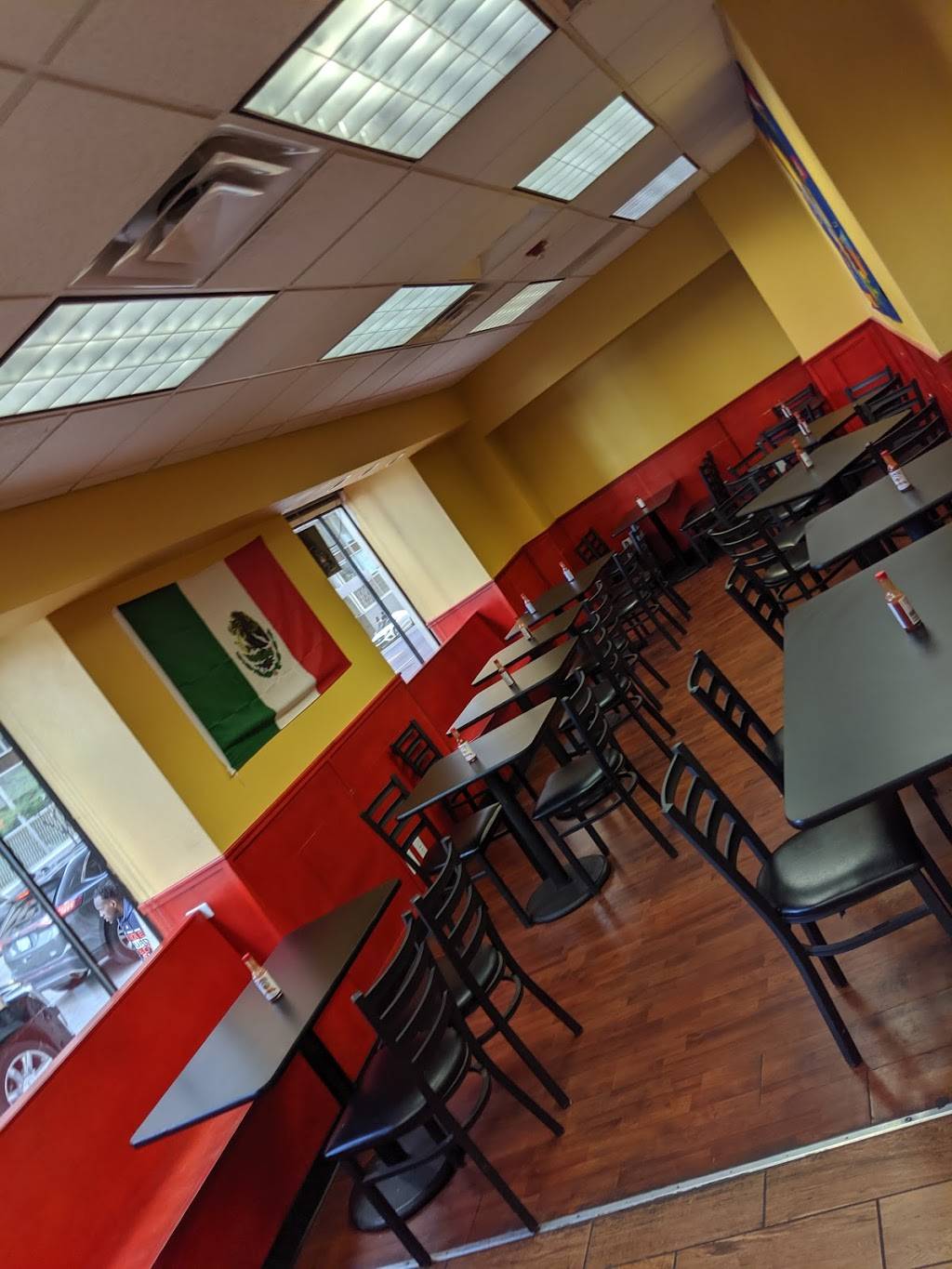 Carnival Fresh Mex | restaurant | 645 Griswold St, Detroit, MI 48226, USA | 3132231400 OR +1 313-223-1400
