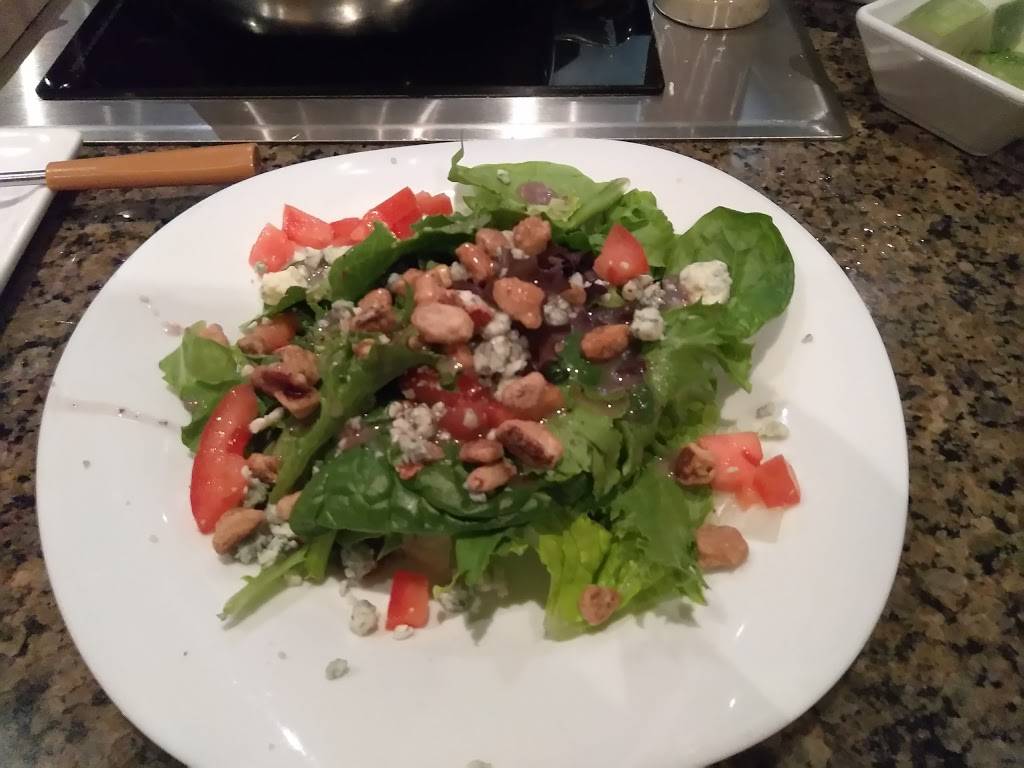 The Melting Pot | restaurant | 1618 Carl D. Silver Parkway, Fredericksburg, VA 22401, USA | 5407859690 OR +1 540-785-9690