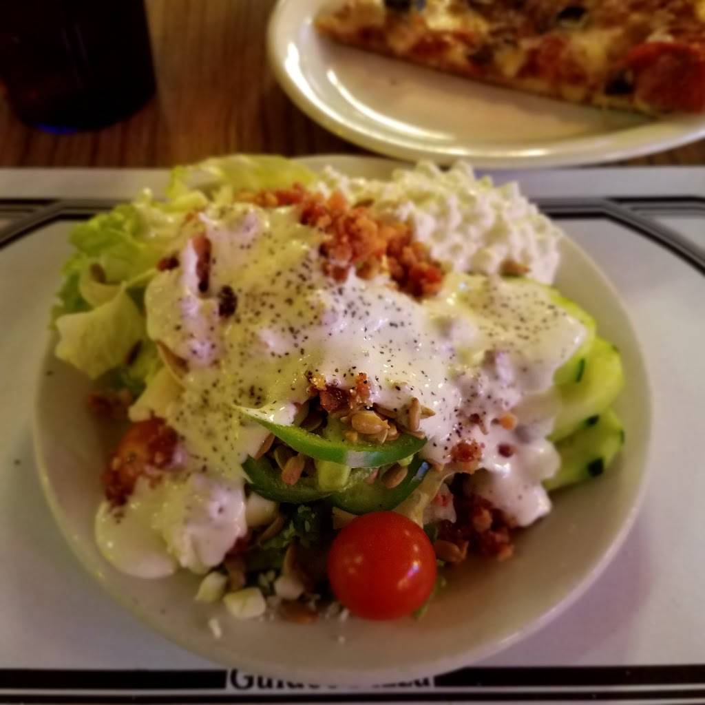 Guidos Pizza | restaurant | 549 W International Airport Rd, Anchorage, AK 99518, USA | 9075632222 OR +1 907-563-2222