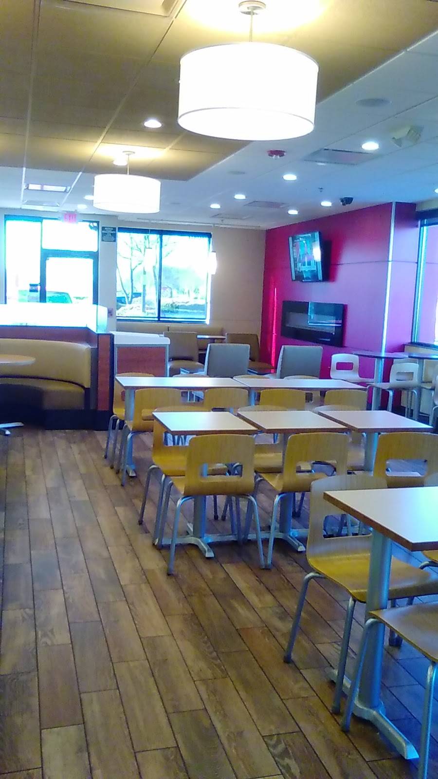 Wendys | restaurant | 3810 E Hammer Ln, Stockton, CA 95212, USA | 2099520333 OR +1 209-952-0333