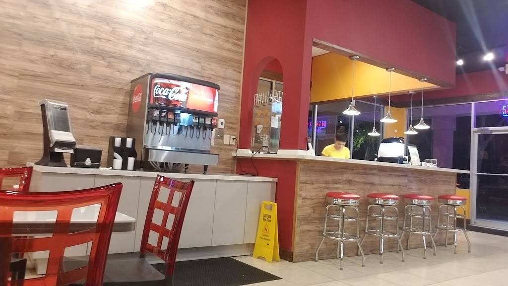 Maxi Arepa | restaurant | 11386 Miramar Pkwy, Miramar, FL 33025, USA | 7544007196 OR +1 754-400-7196