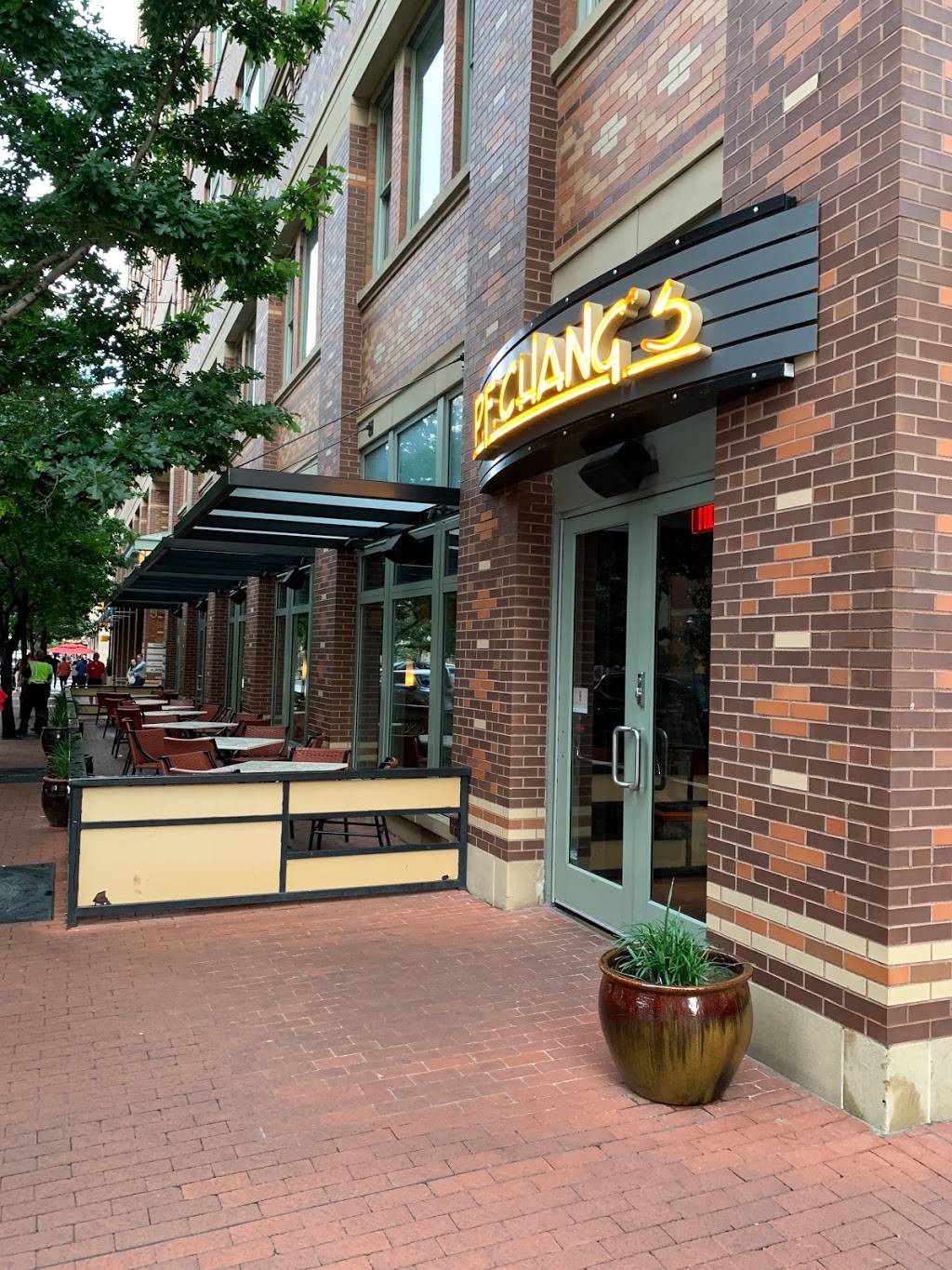 P.F. Changs | meal takeaway | 400 Throckmorton St, Fort Worth, TX 76102, USA | 8178402450 OR +1 817-840-2450