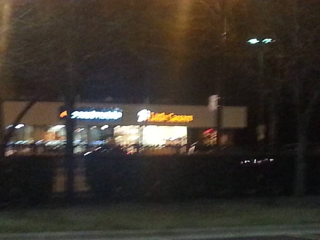 Little Caesars Pizza | meal takeaway | 2024 E 95th St, Chicago, IL 60617, USA | 7737316220 OR +1 773-731-6220