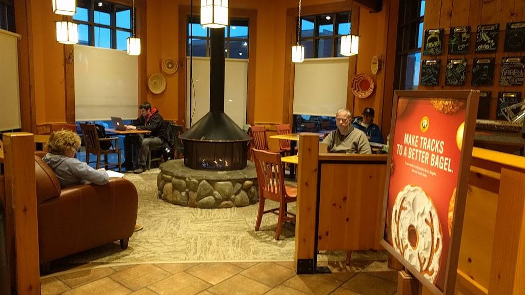 Caribou Coffee | cafe | 3500 Vicksburg Ln N Suite 700, Plymouth, MN 55447, USA | 7635575715 OR +1 763-557-5715