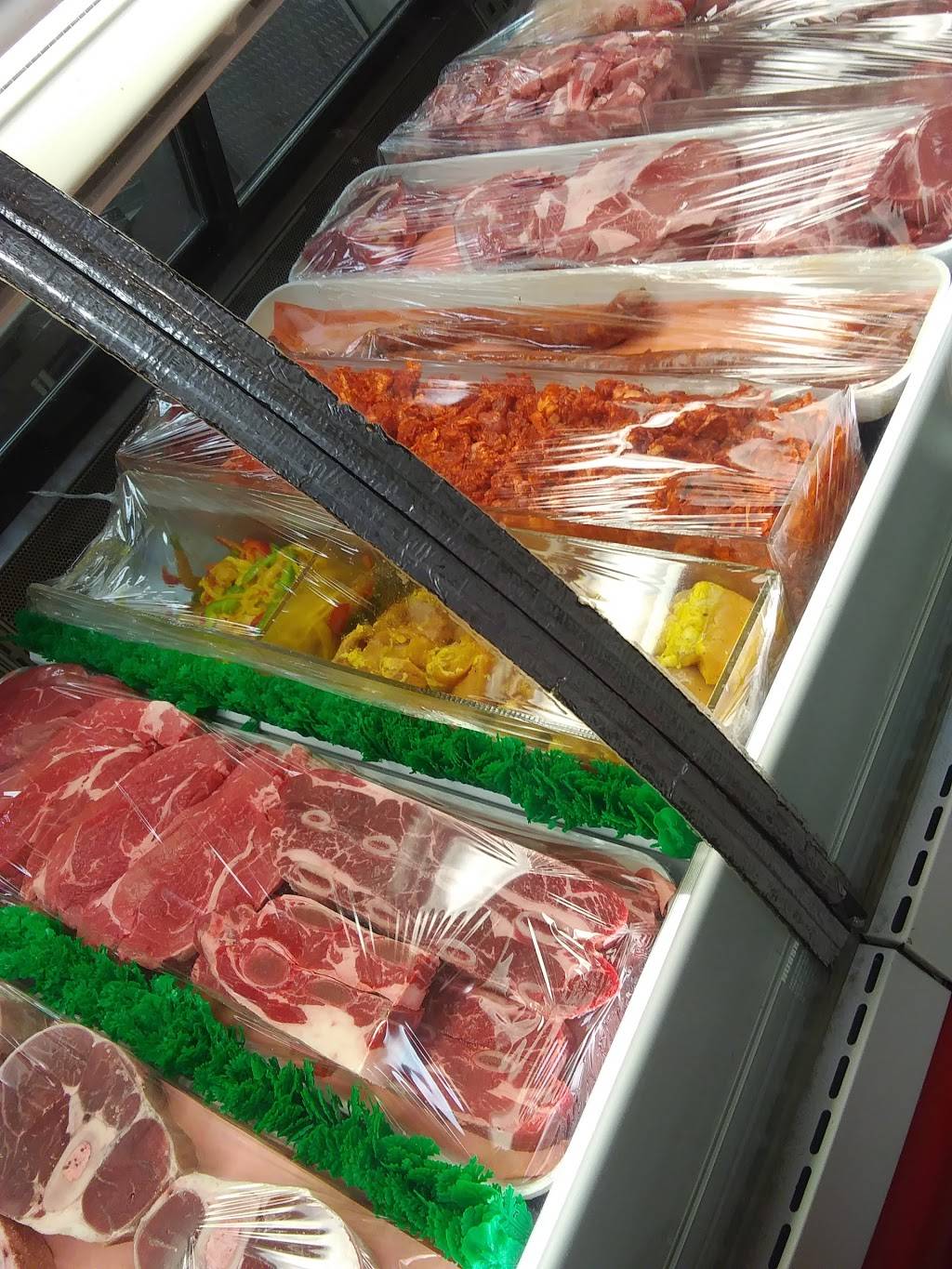 Valencias Market | restaurant | 950 6th St, Colusa, CA 95932, USA | 5306190325 OR +1 530-619-0325