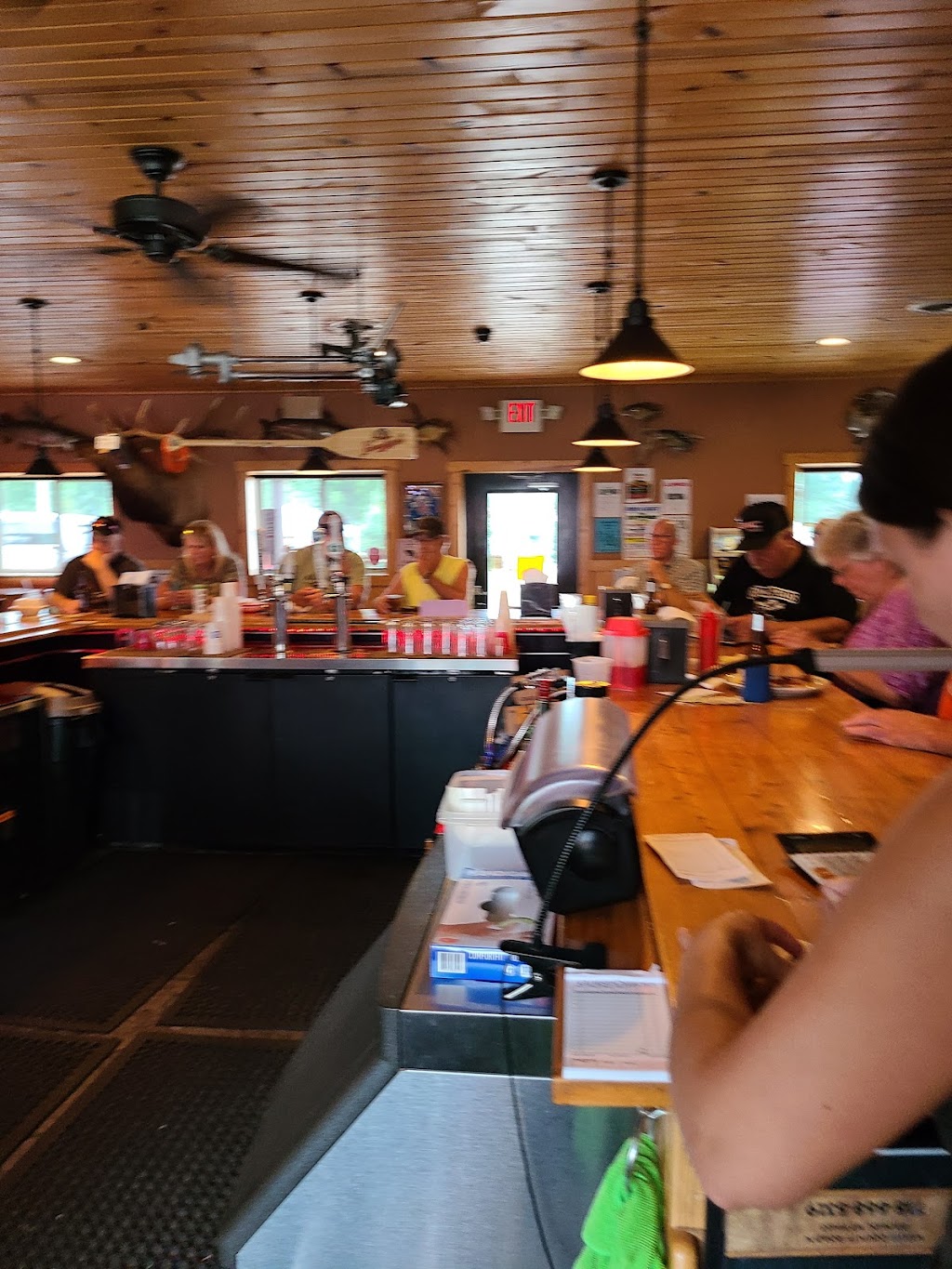 Hooked At Outboards Bar & Grill | restaurant | W13219 County Rd M, Gilman, WI 54433, USA | 7156685319 OR +1 715-668-5319