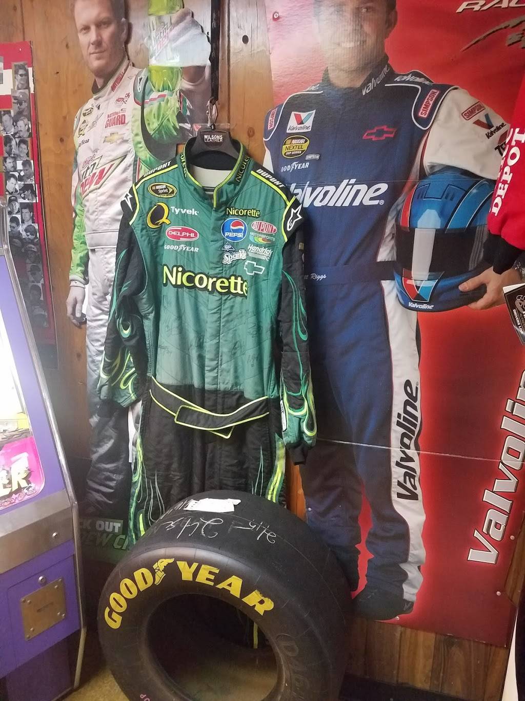 J-Birds | restaurant | 7917 Fairview Rd, Mint Hill, NC 28227, USA | 7045451932 OR +1 704-545-1932