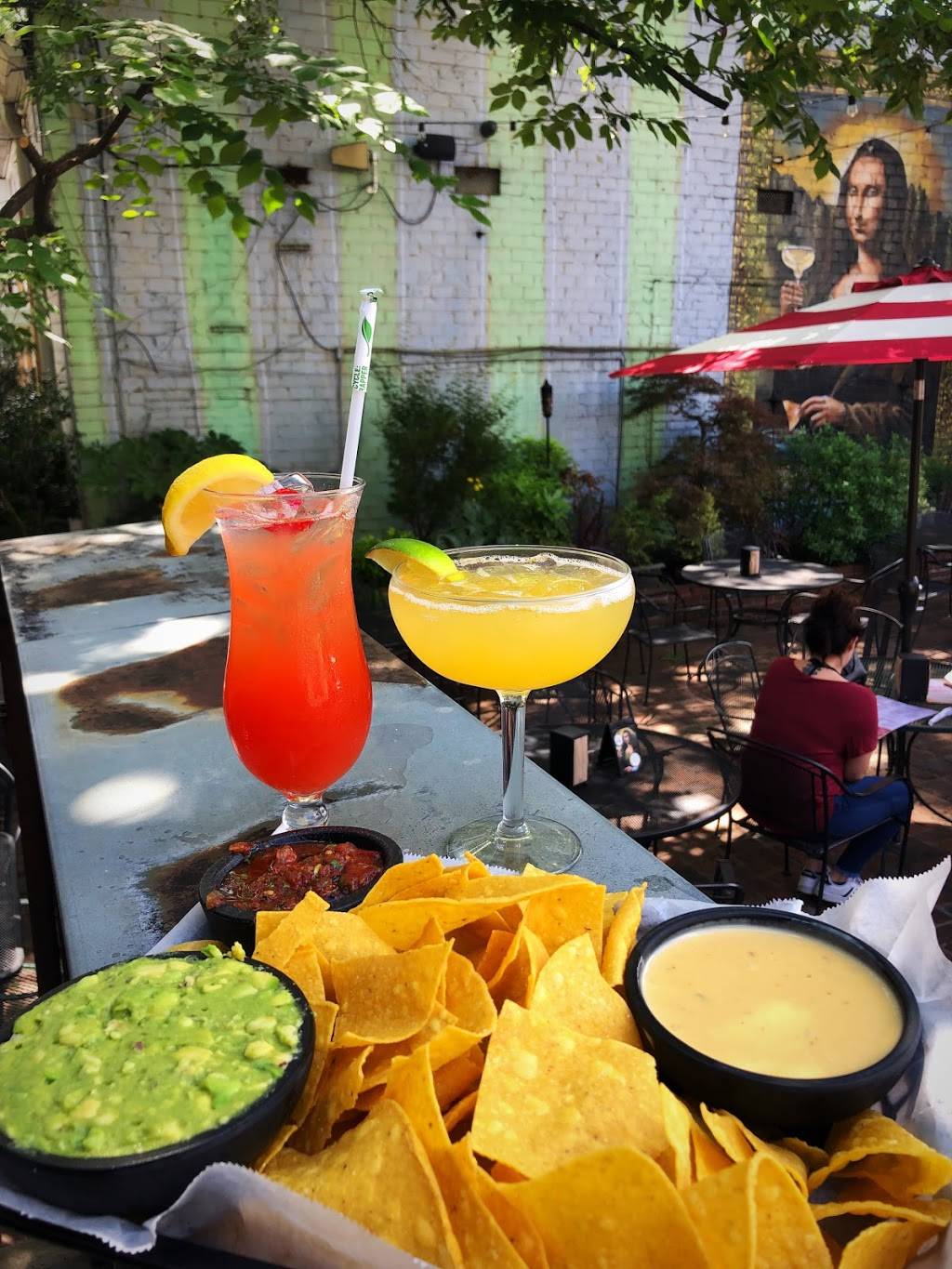 Raging Burrito | restaurant | 141 Sycamore St, Decatur, GA 30030, USA | 4043773311 OR +1 404-377-3311