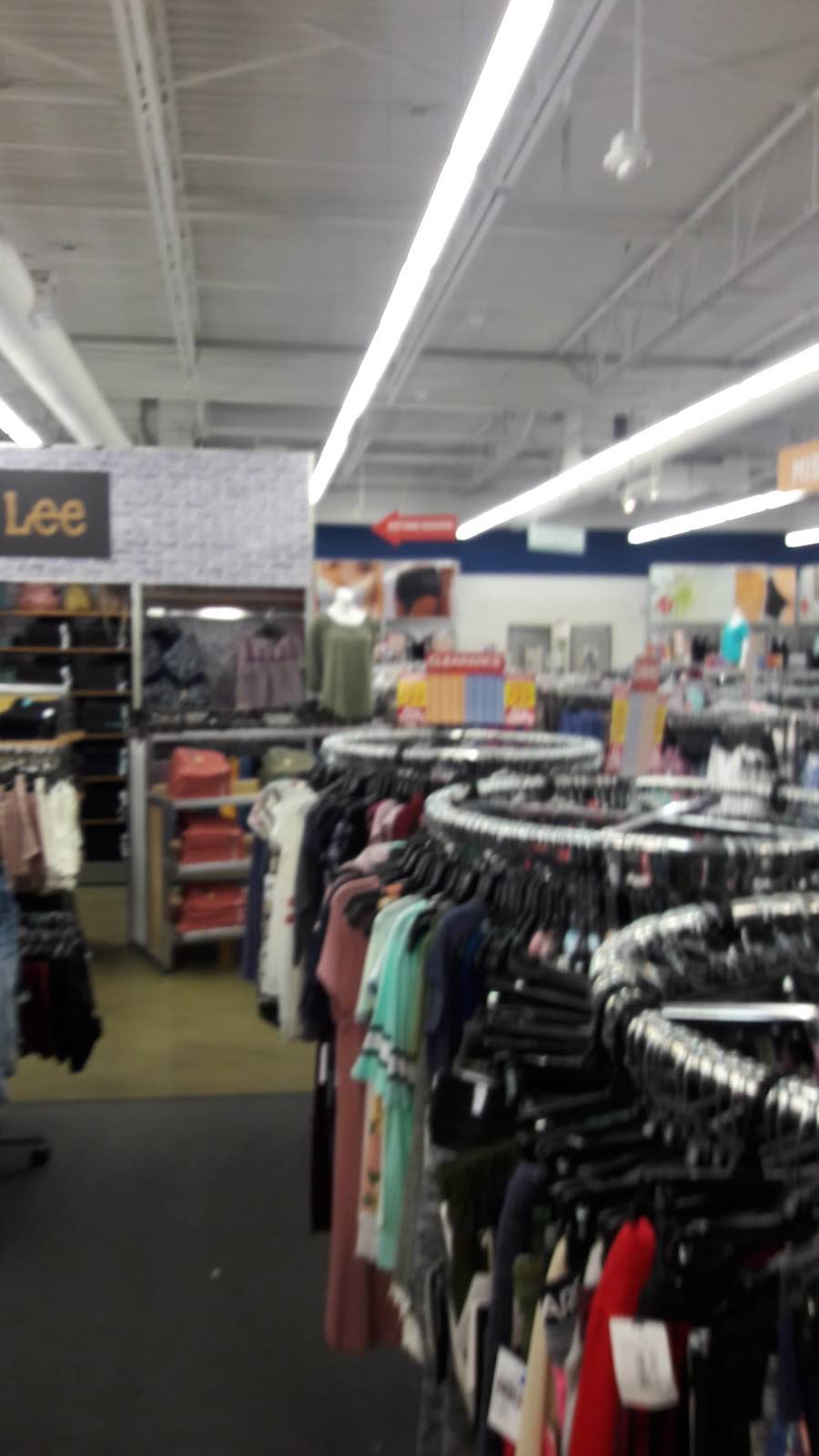 Pizza Hut | meal delivery | 7049-A Desert Blvd. South, Suite 101, El Paso, TX 79932, USA | 9152453213 OR +1 915-245-3213