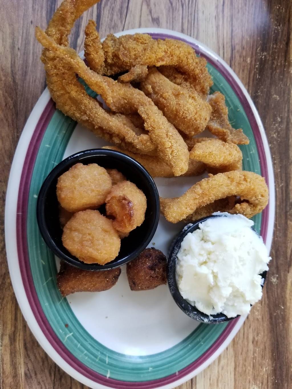 Scoops | restaurant | 82245 LA-25, Folsom, LA 70437, USA | 9857968087 OR +1 985-796-8087