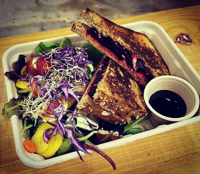 Organically Twisted | restaurant | 13040 Livingston Rd #10, Naples, FL 34105, USA | 2393028669 OR +1 239-302-8669