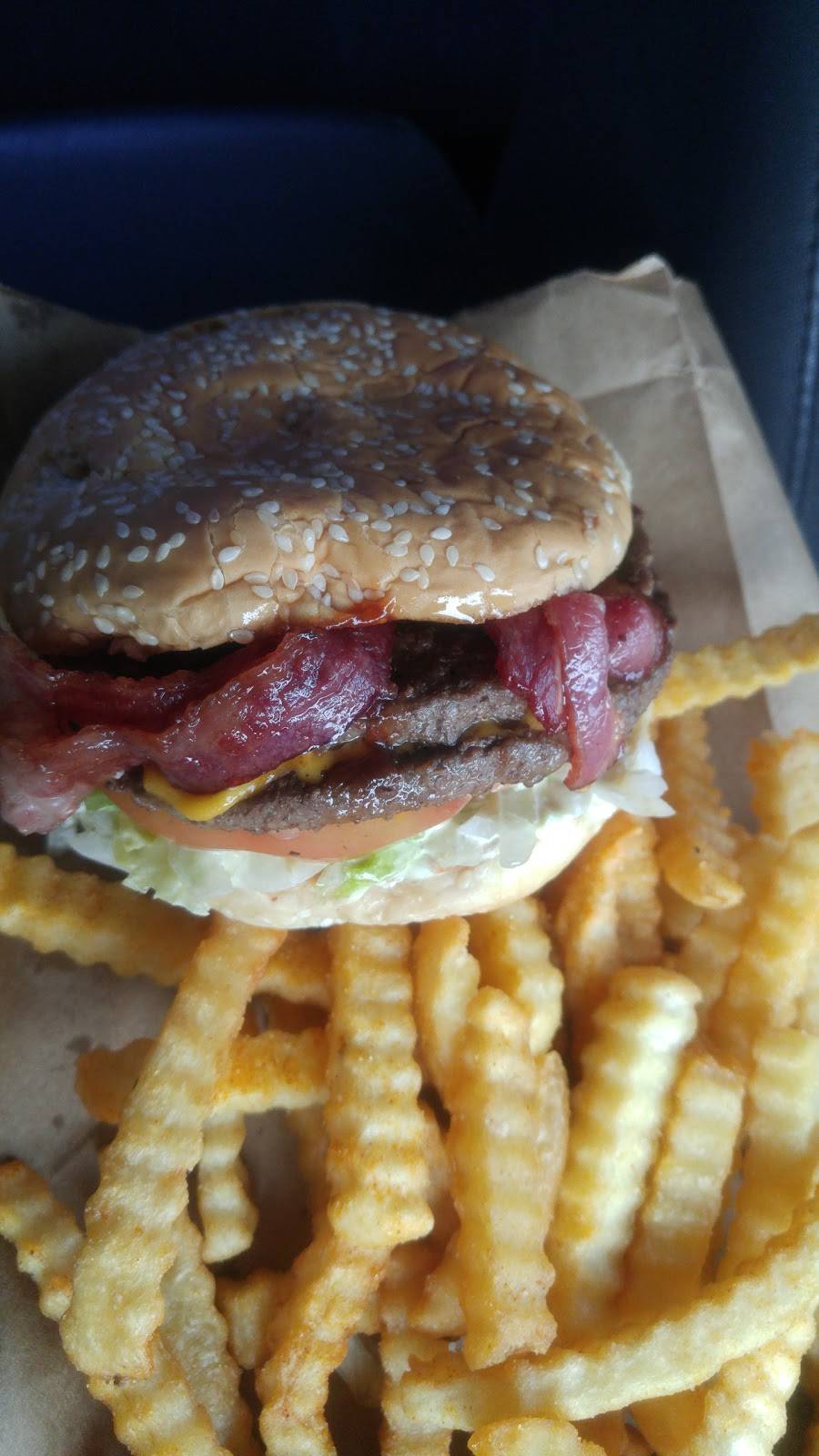 Big Mamas | restaurant | 2431 Jensen Ave, Sanger, CA 93657, USA | 5593993047 OR +1 559-399-3047