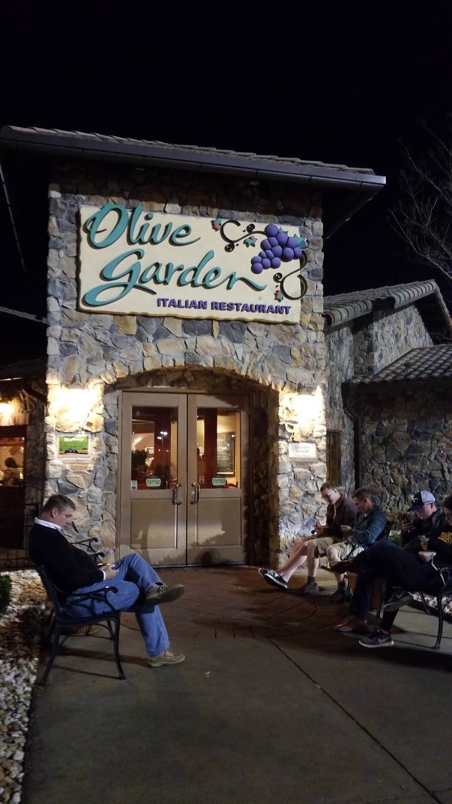 Olive Garden Italian Restaurant | meal takeaway | 5555 G Whittlesey Blvd, Columbus, GA 31909, USA | 7066600881 OR +1 706-660-0881