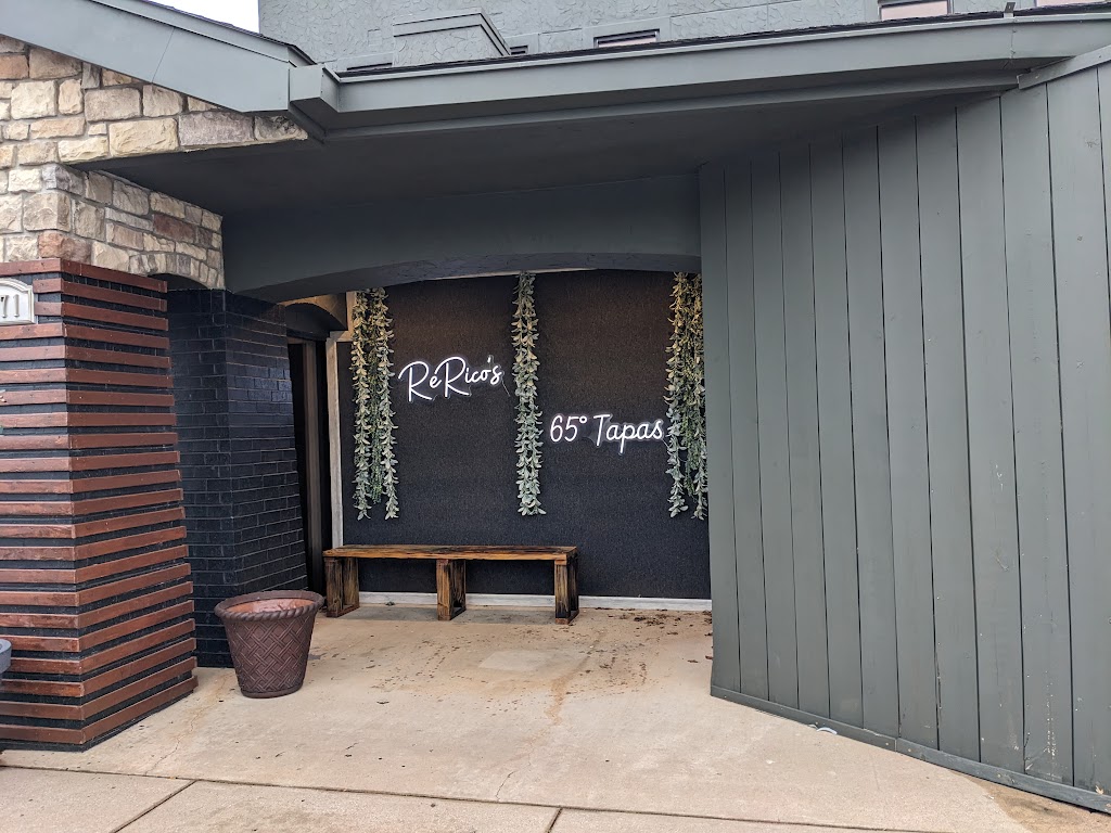 Tapas 65 Restaurant & Bar | restaurant | 3371 E Montclair St, Springfield, MO 65804, USA | 4178272777 OR +1 417-827-2777