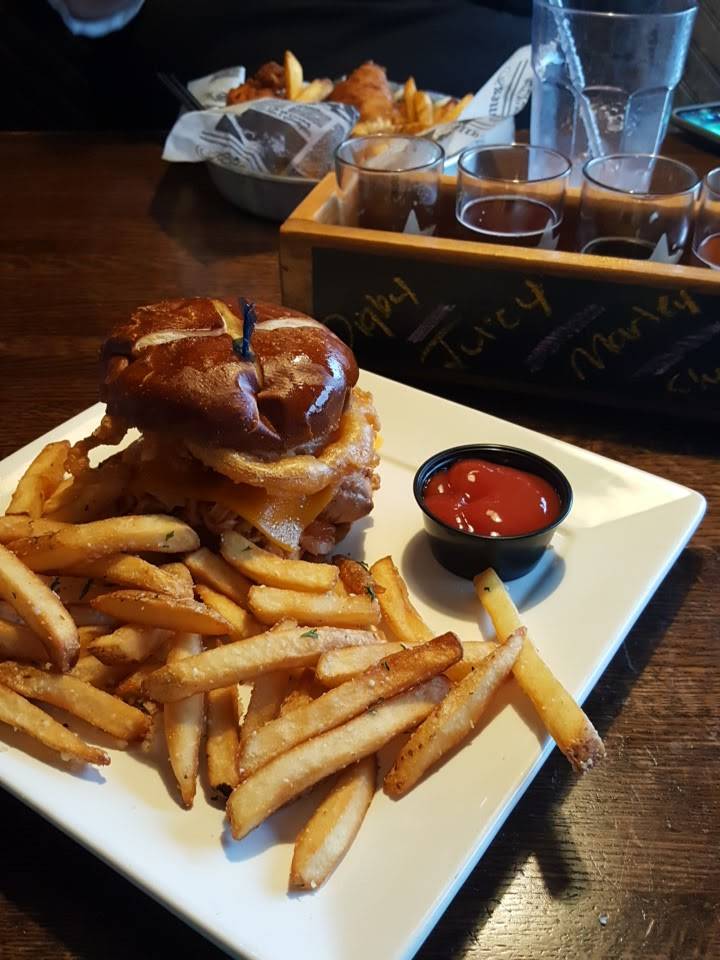 Lafayette Brewing Company | restaurant | 622 Main St, Lafayette, IN 47901, USA | 7657422591 OR +1 765-742-2591