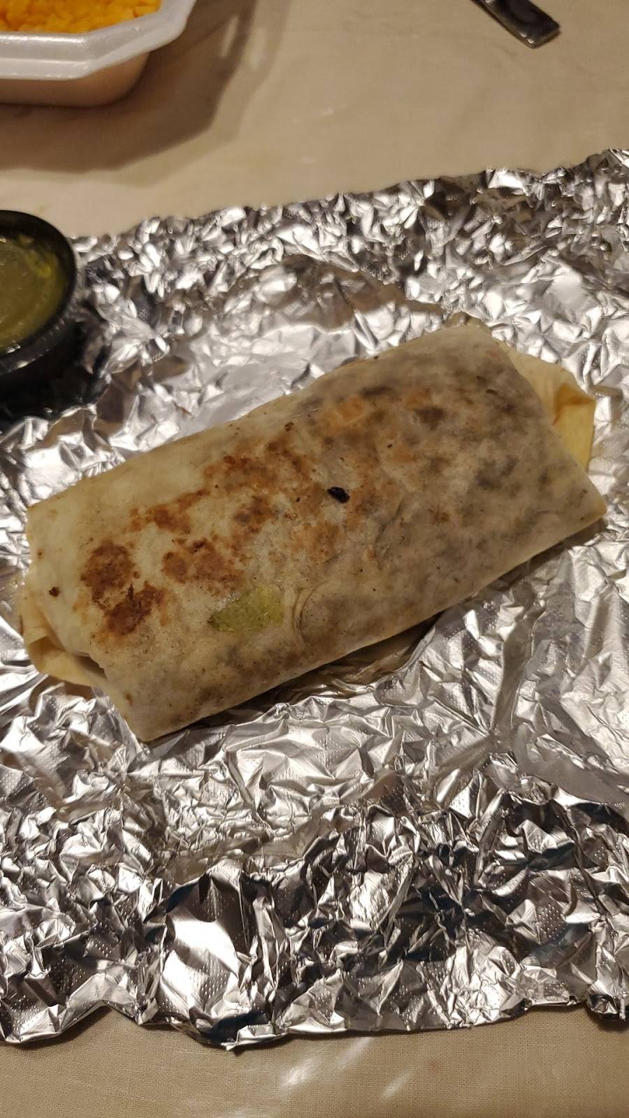 Antojitos De Mi Tierra | restaurant | 213 N Center St, Pierson, FL 32180, USA | 3866827576 OR +1 386-682-7576