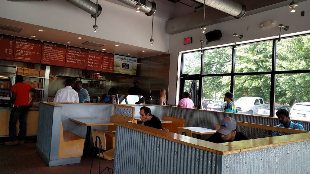 Chipotle Mexican Grill | restaurant | 12060 Cherry Hill Rd, Silver Spring, MD 20904, USA | 3015860430 OR +1 301-586-0430