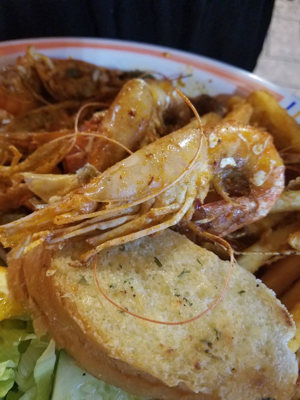 Langostino’s Bar and Grill | restaurant | 3036 S Laramie Ave, Cicero, IL 60804, USA | 7087807180 OR +1 708-780-7180