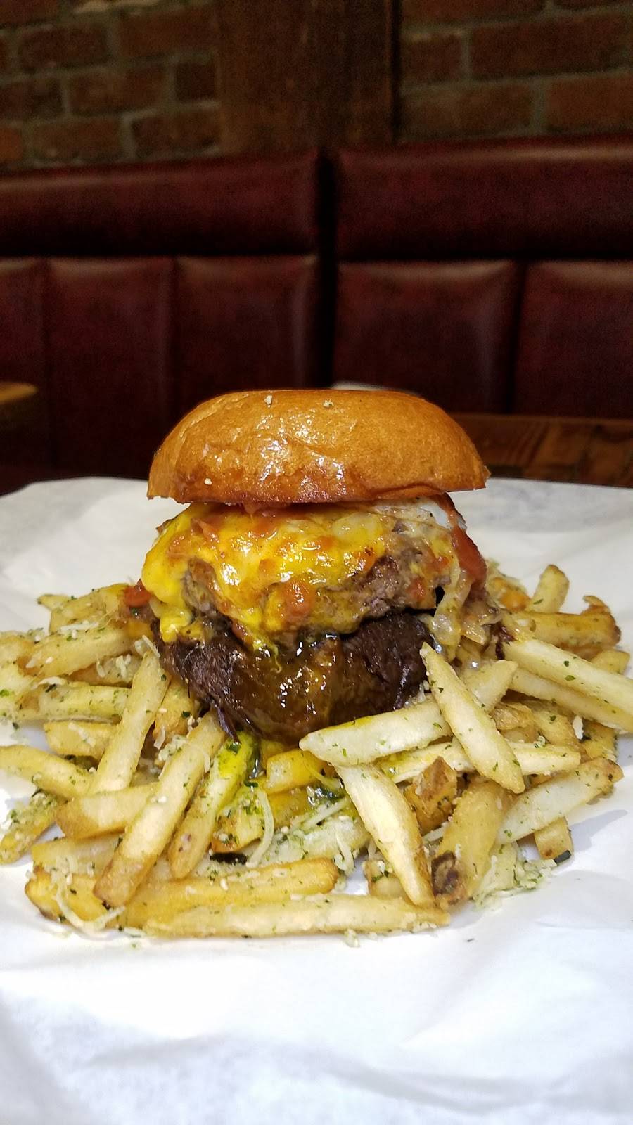 The Standing Room Restaurant | restaurant | 1320 Hermosa Ave, Hermosa Beach, CA 90254, USA | 3103181272 OR +1 310-318-1272