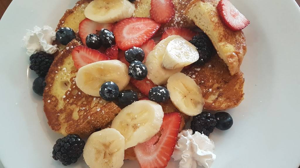 Monsieur Hotdog Plus | restaurant | 7751 Rue St-Hubert, Montréal, QC H2R 2P1, Canada | 5142773333 OR +1 514-277-3333