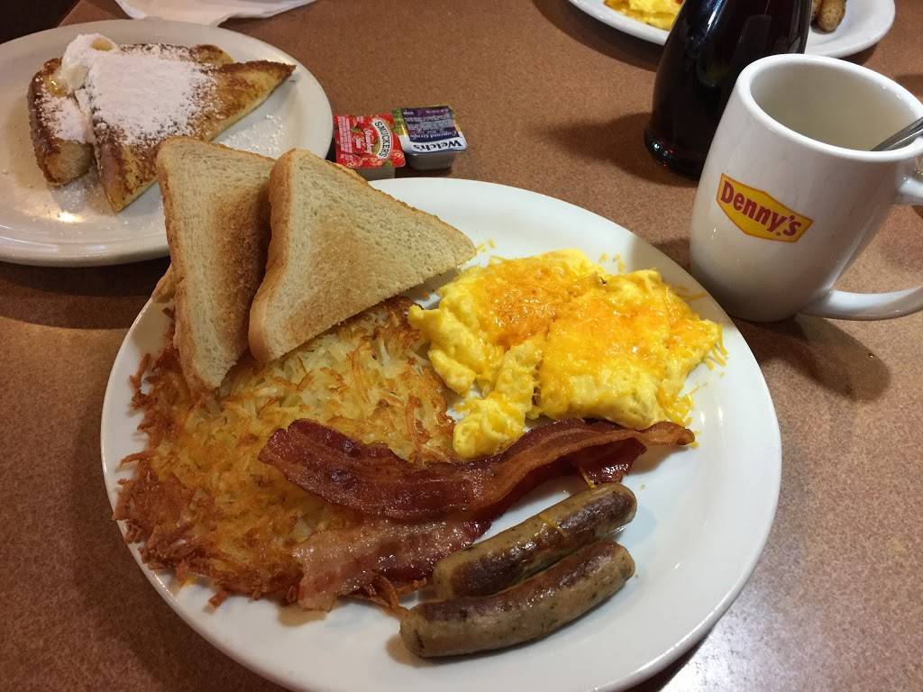 Dennys | restaurant | 820 S Indian Hill Blvd, Claremont, CA 91711, USA | 9096256666 OR +1 909-625-6666
