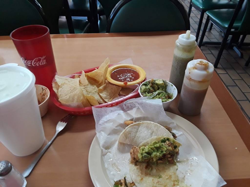 Mi Guadalajara Mexican Restaurant | restaurant | 1151 Culebra Rd, San Antonio, TX 78201, USA | 2107372711 OR +1 210-737-2711