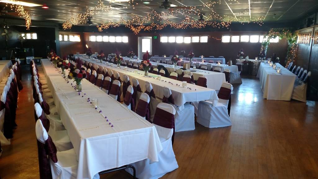 Winklers Westward Ho | restaurant | 4905 County Hwy S, Oshkosh, WI 54904, USA | 9202332511 OR +1 920-233-2511