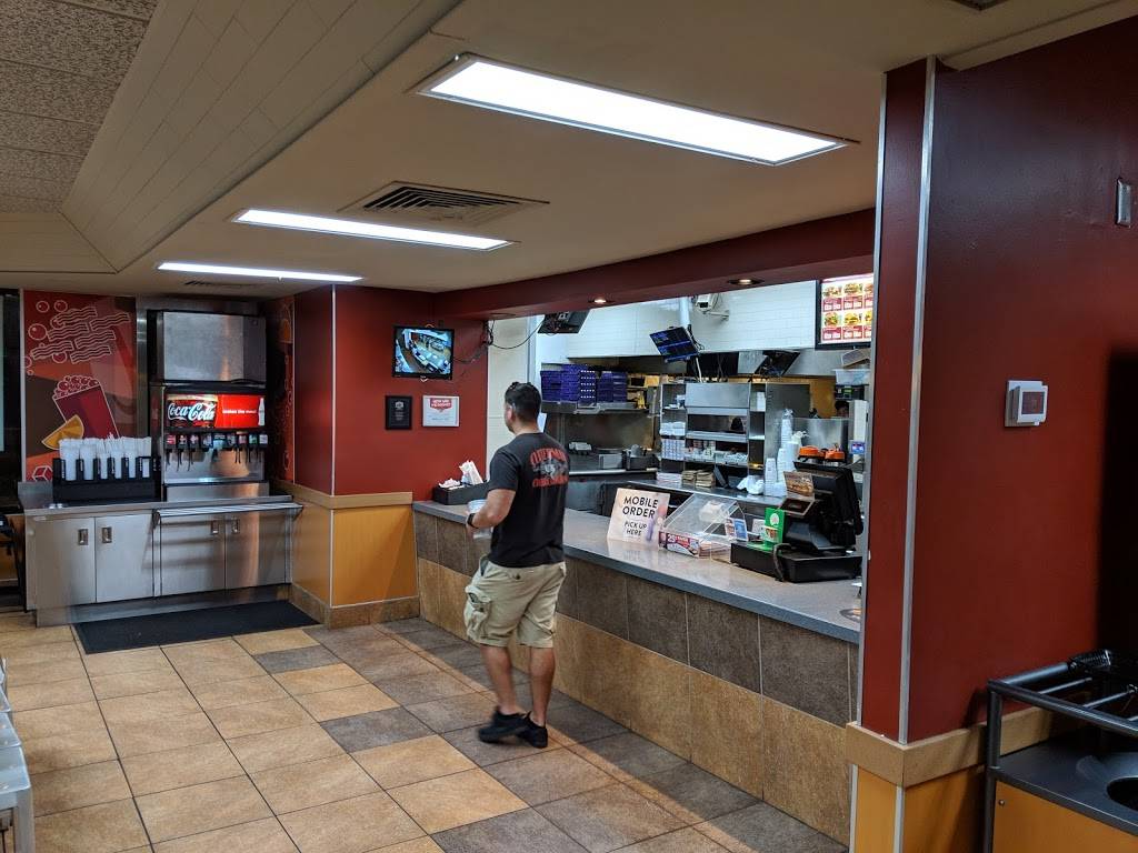Jack in the Box | restaurant | 4510 Salt Lake Blvd, Honolulu, HI 96818, USA | 8084872423 OR +1 808-487-2423