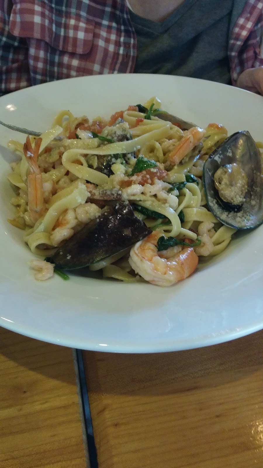 Pizzeria Capri Ristorante | restaurant | 1266 Broadway, Sonoma, CA 95476, USA | 7079356805 OR +1 707-935-6805